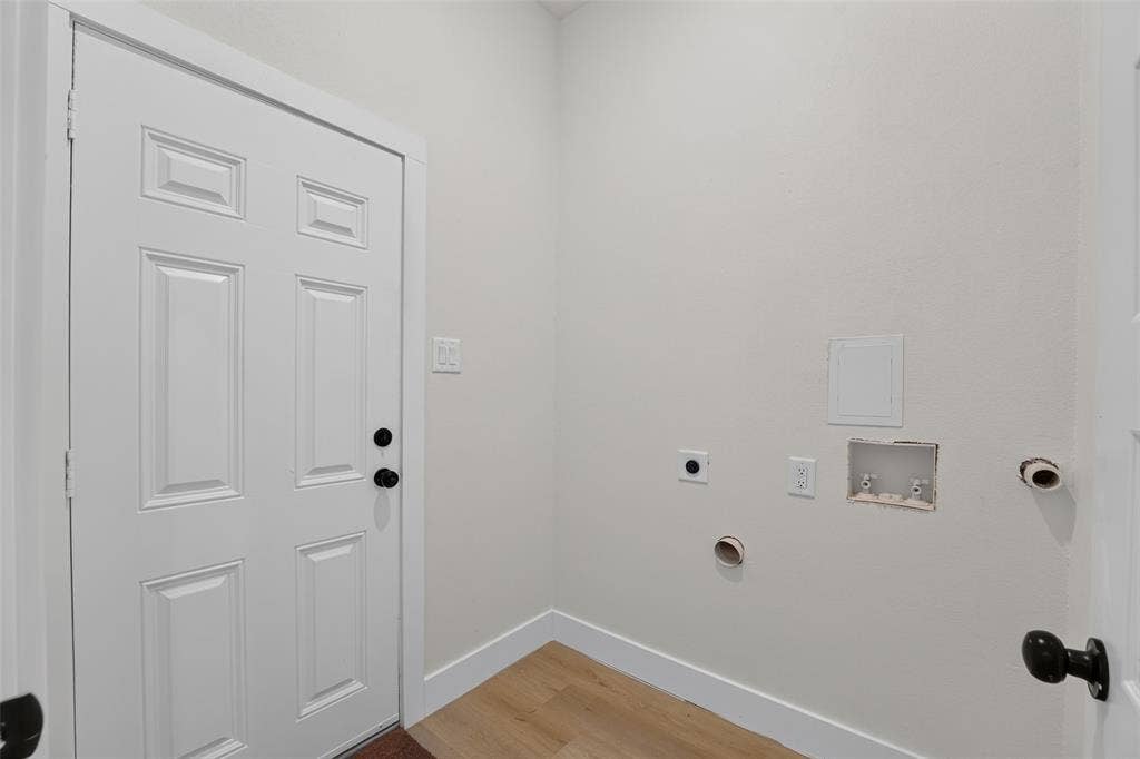 219 W Beachwood Loop, Trinidad, TX 75163 219 W Beachwood Loop, Trinidad, TX 75163