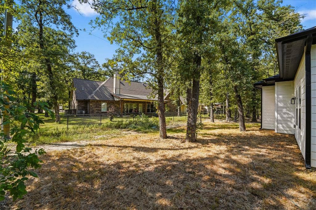219 W Beachwood Loop, Trinidad, TX 75163 219 W Beachwood Loop, Trinidad, TX 75163