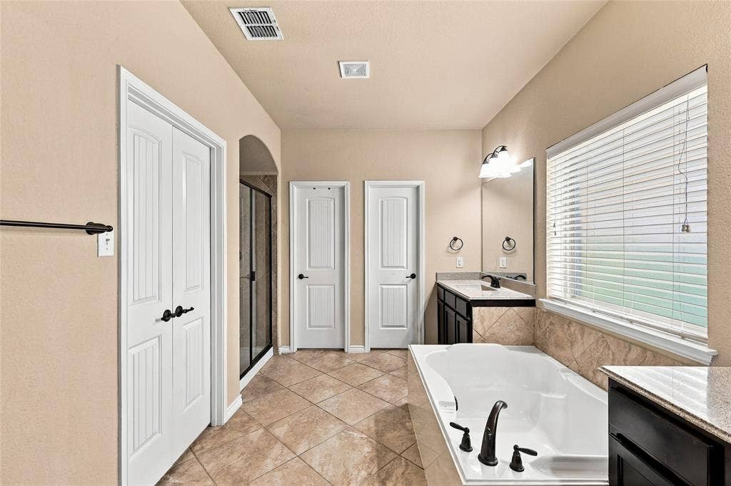 202 Pleasant Hill Lane, Fate, TX 75189 202 Pleasant Hill Lane, Fate, TX 75189