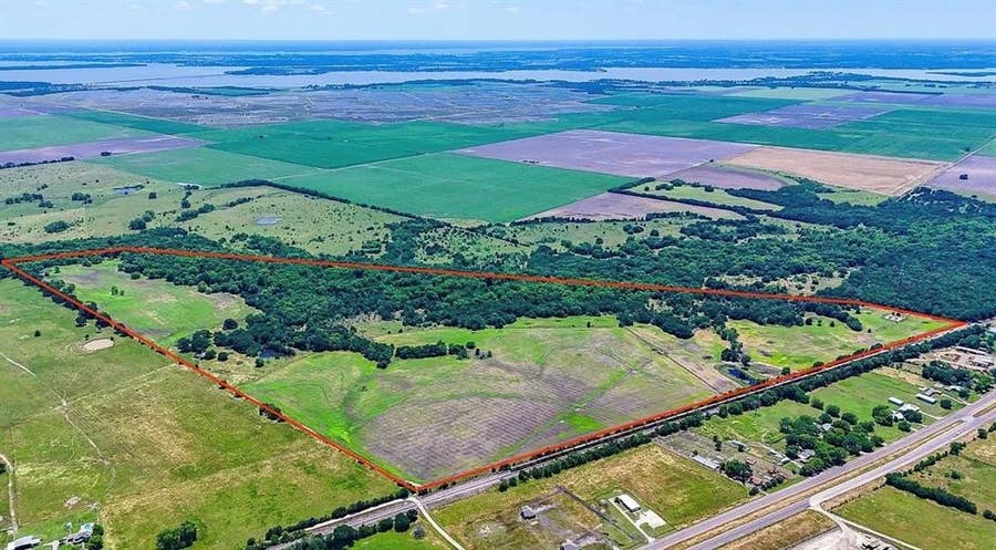 Property photo for 301 County Road 0120, Kerens, TX
