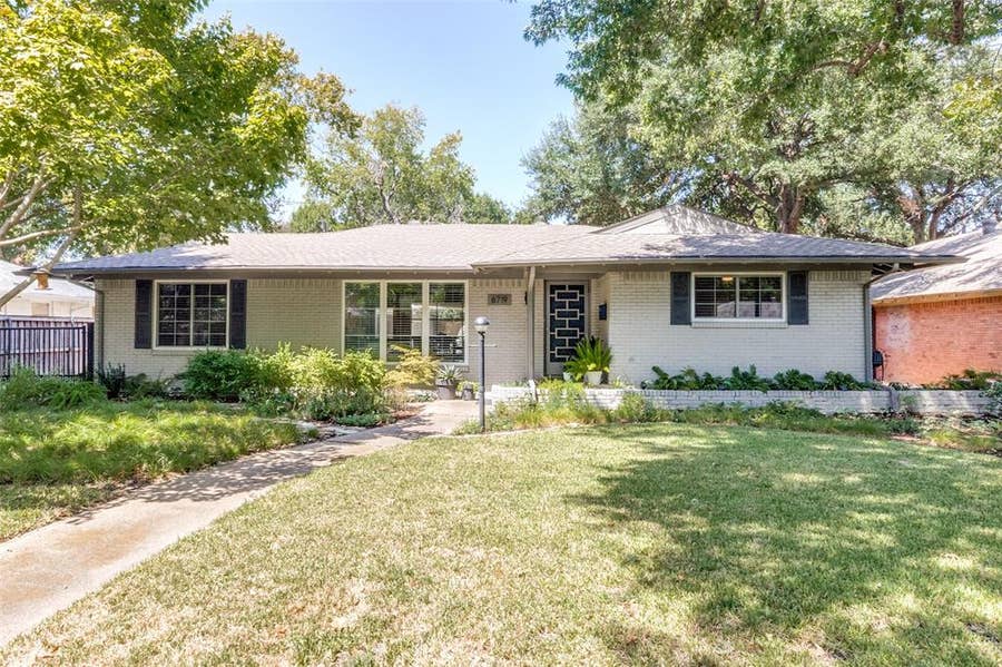 Property photo for 6719 Braeburn Drive, Dallas, TX