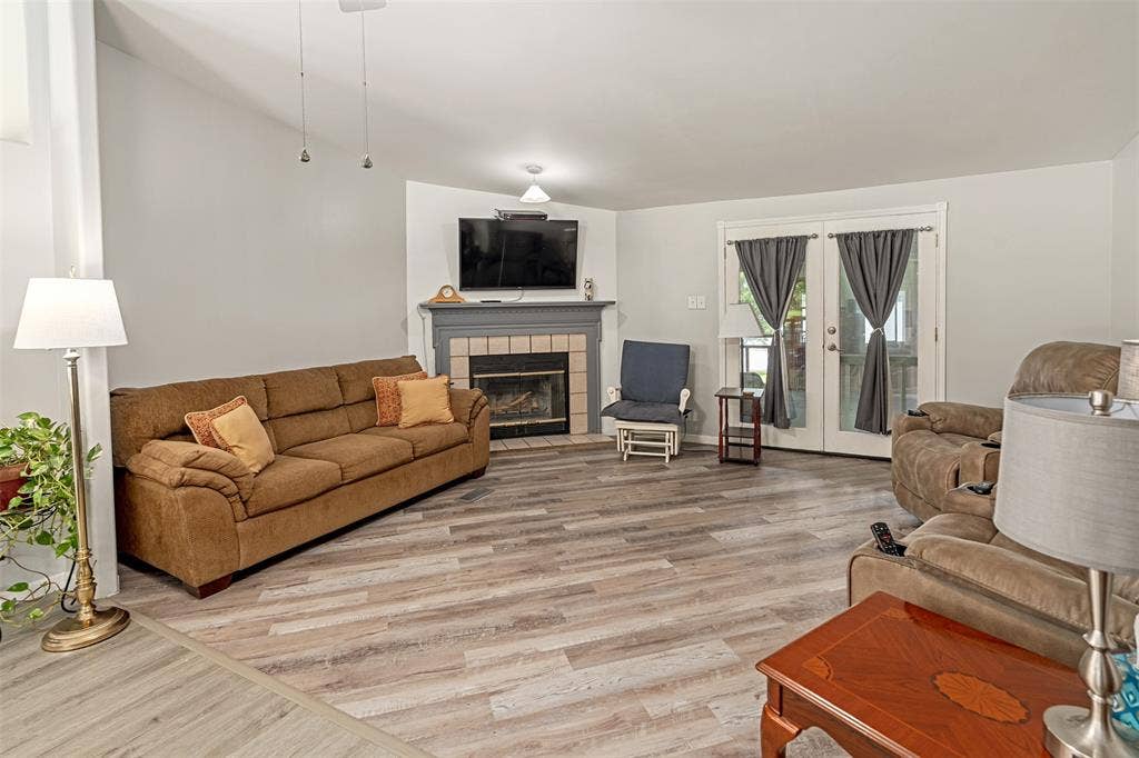 175 Kings Row, Malakoff, TX 75148