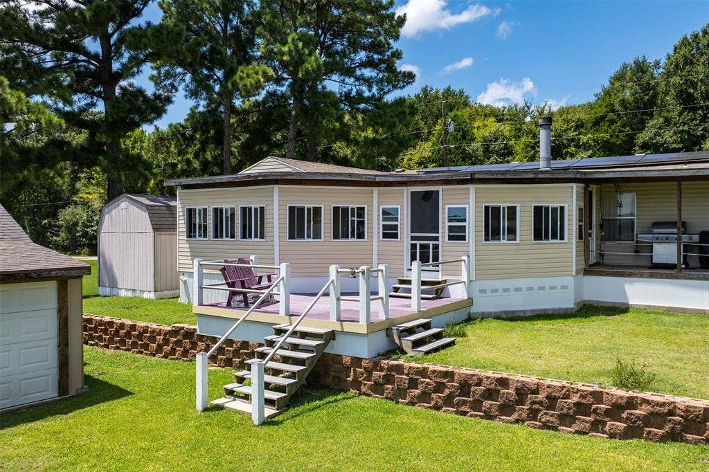175 Kings Row, Malakoff, TX 75148