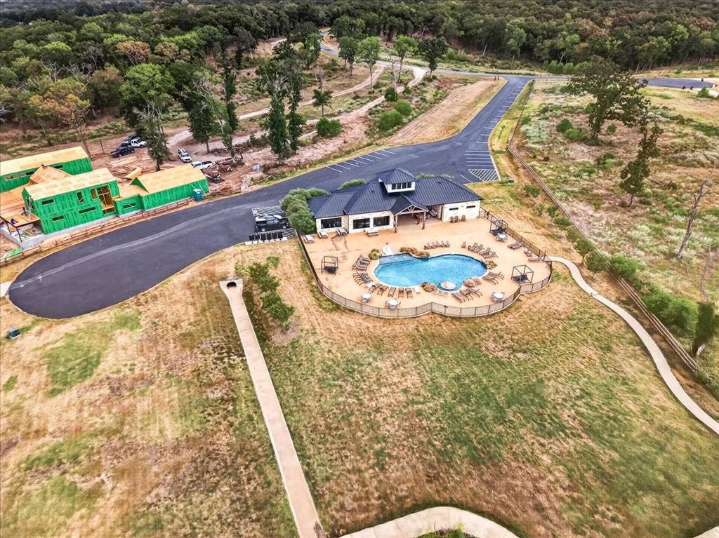 6970 Lakeshore Way, Caney City, TX 75124 6970 Lakeshore Way, Caney City, TX 75124