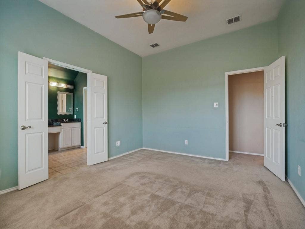 9421 Links Fairway Drive, Rowlett, TX 75089 9421 Links Fairway Drive, Rowlett, TX 75089
