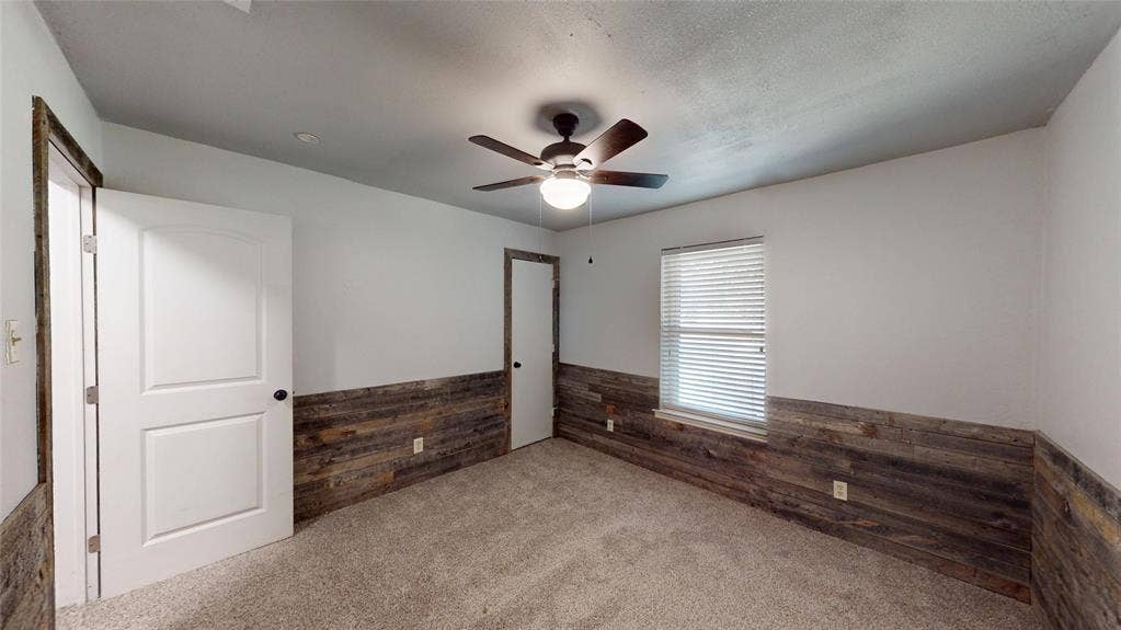 4270 Sir Lancelot Circle, Midlothian, TX 76065 4270 Sir Lancelot Circle, Midlothian, TX 76065