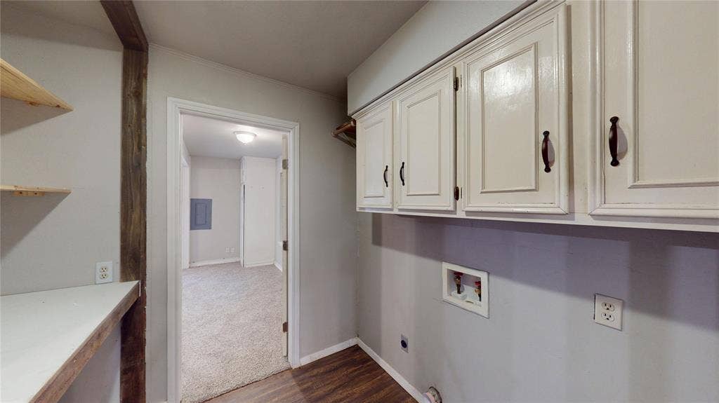 4270 Sir Lancelot Circle, Midlothian, TX 76065 4270 Sir Lancelot Circle, Midlothian, TX 76065