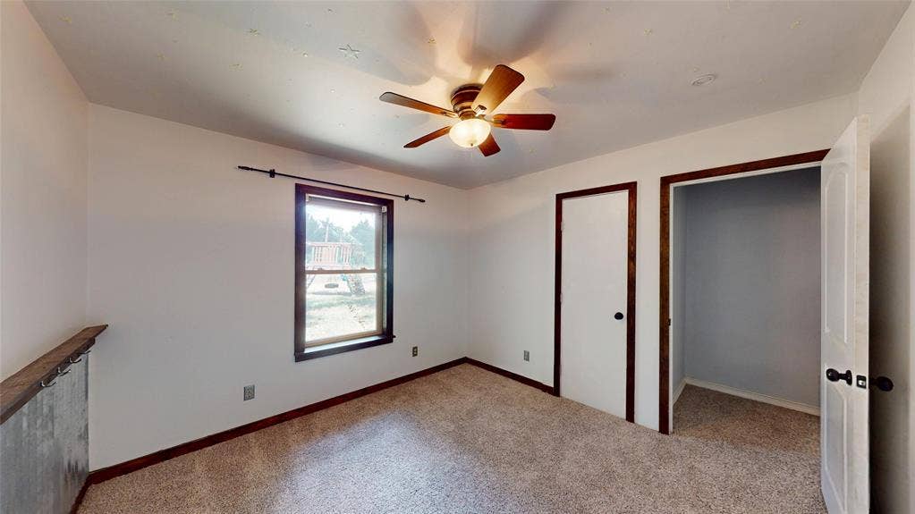 4270 Sir Lancelot Circle, Midlothian, TX 76065 4270 Sir Lancelot Circle, Midlothian, TX 76065