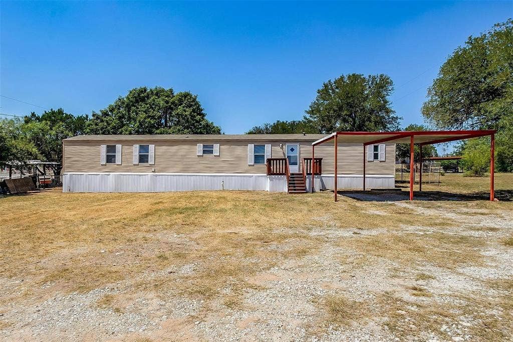 3116 Hilltop Road, Granbury, TX 76048 3116 Hilltop Road, Granbury, TX 76048