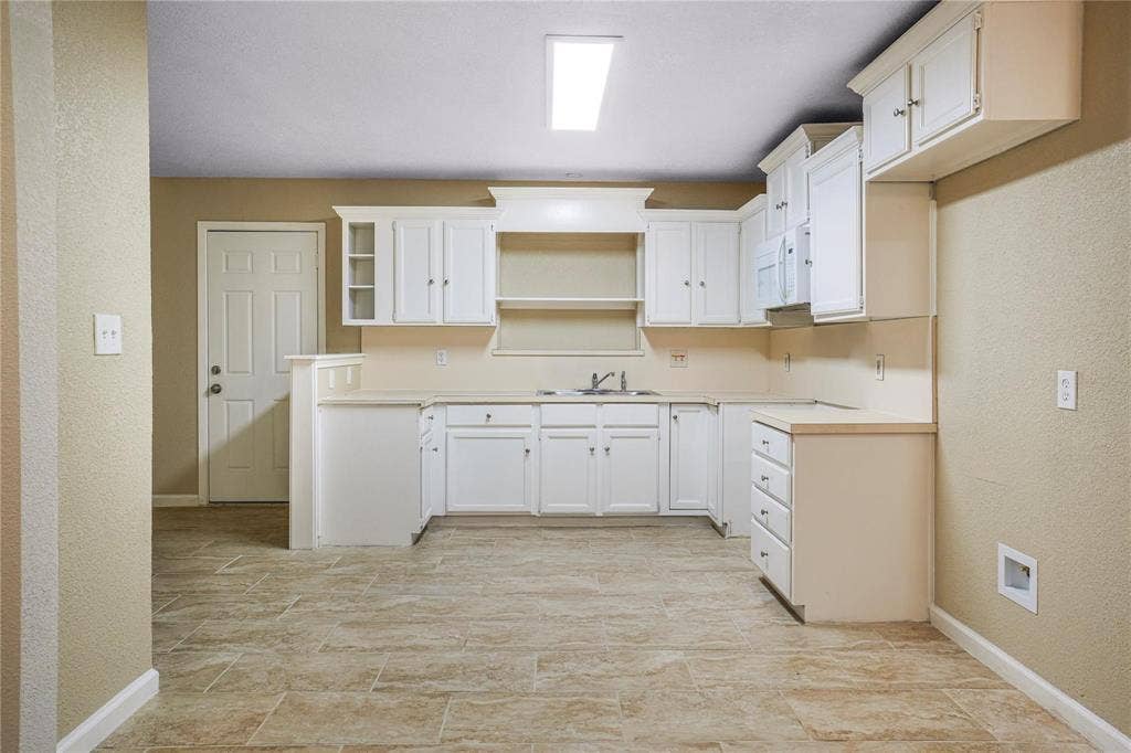 3616 Labadie Drive, Richland Hills, TX 76118 3616 Labadie Drive, Richland Hills, TX 76118