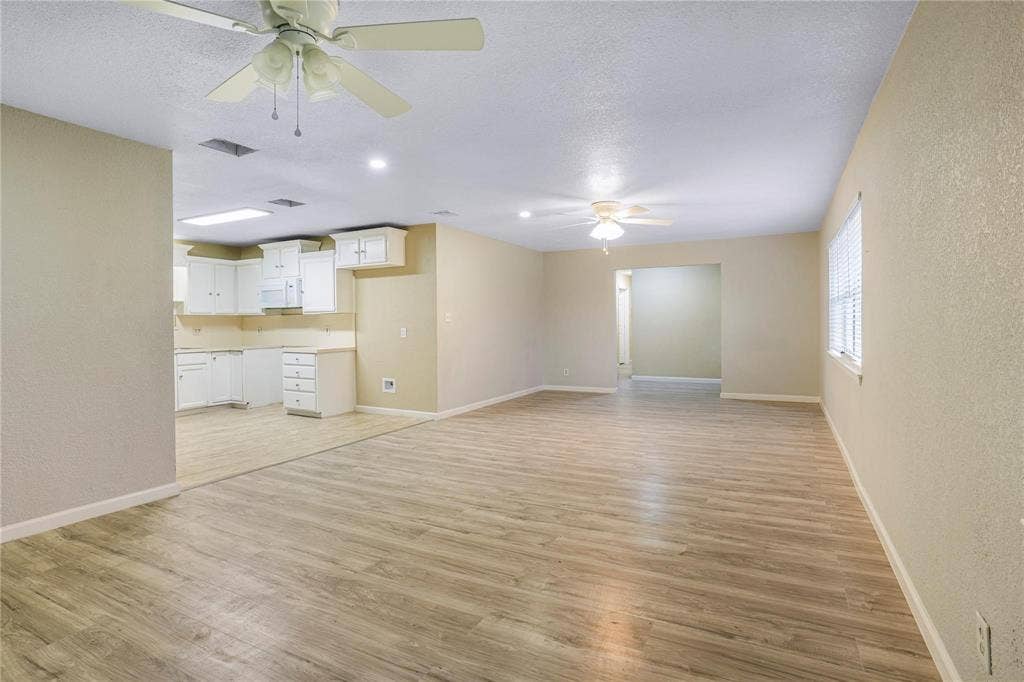 3616 Labadie Drive, Richland Hills, TX 76118 3616 Labadie Drive, Richland Hills, TX 76118