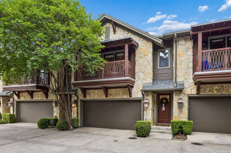 Property photo for 5109 Dillard Lane, Dallas, TX