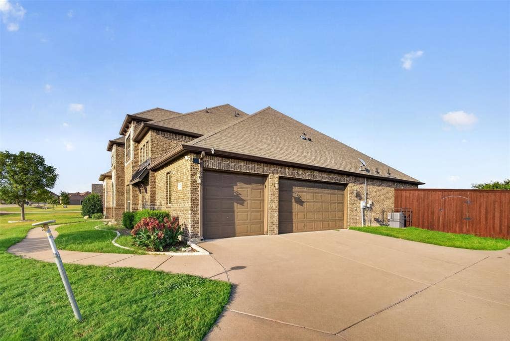 6010 Limestone Lane, Midlothian, TX 76065 6010 Limestone Lane, Midlothian, TX 76065