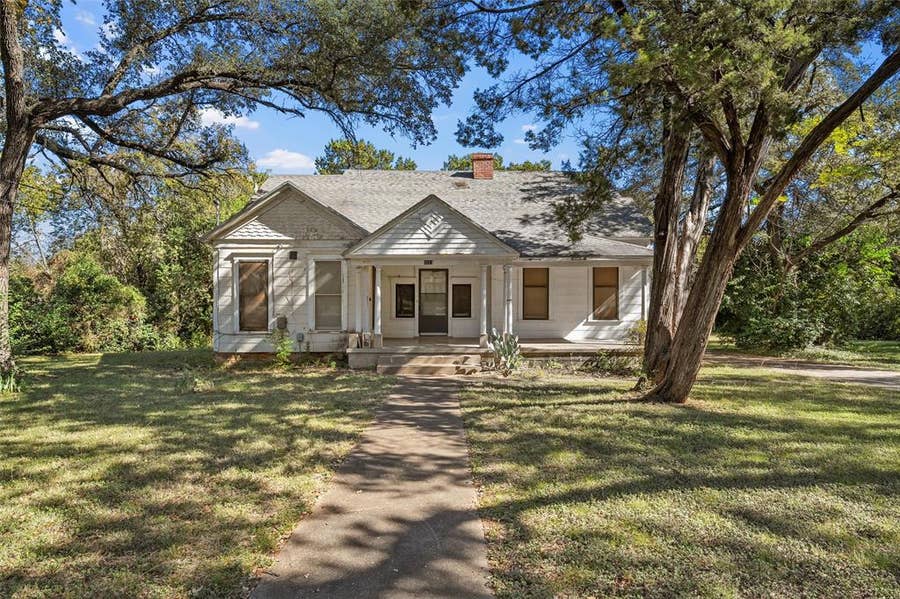 Property photo for 2623 N 15th A Street, Waco, TX