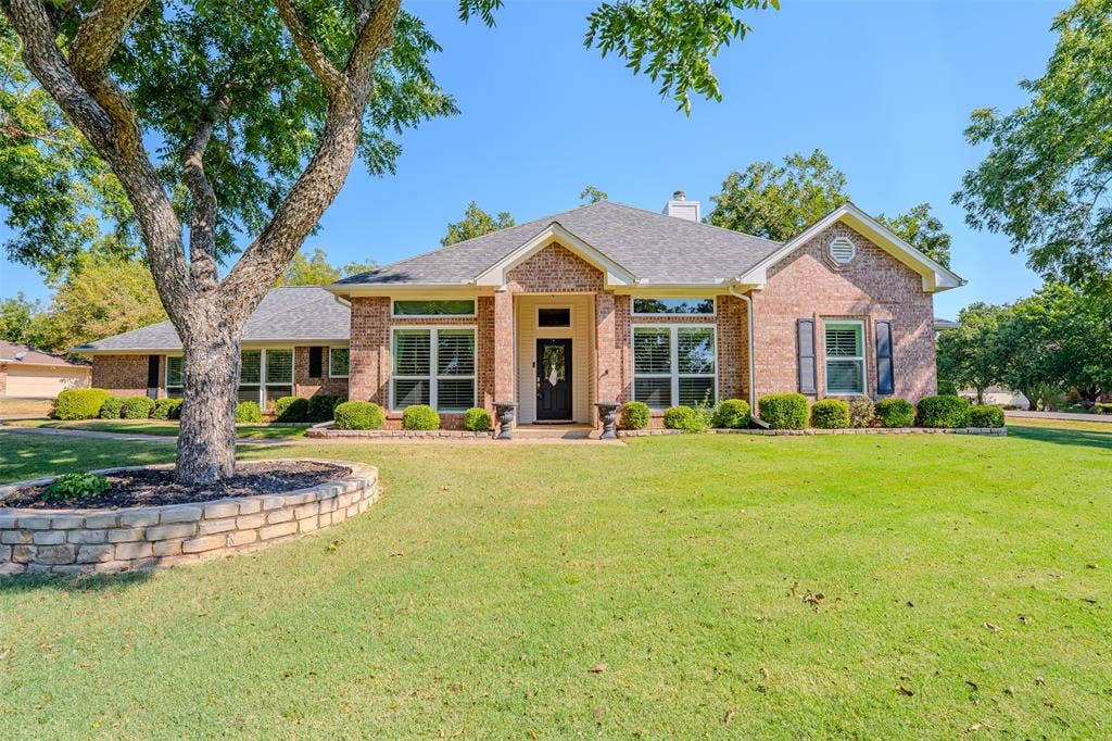8931 Brierfield Road, Granbury, TX 76049 8931 Brierfield Road, Granbury, TX 76049
