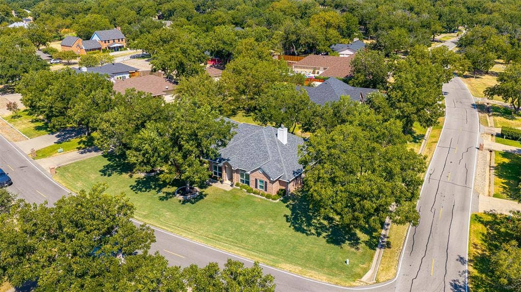 8931 Brierfield Road, Granbury, TX 76049 8931 Brierfield Road, Granbury, TX 76049