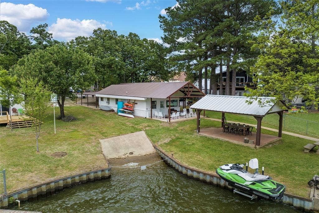 140 Tanda Trail, Trinidad, TX 75163