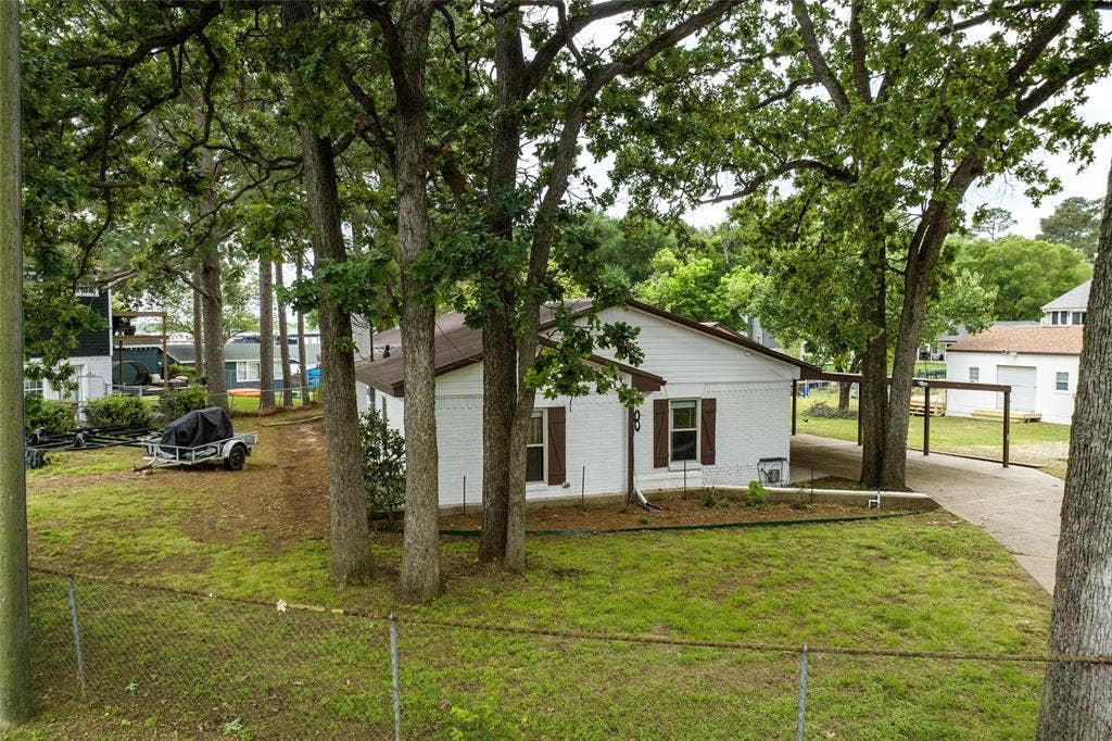 140 Tanda Trail, Trinidad, TX 75163