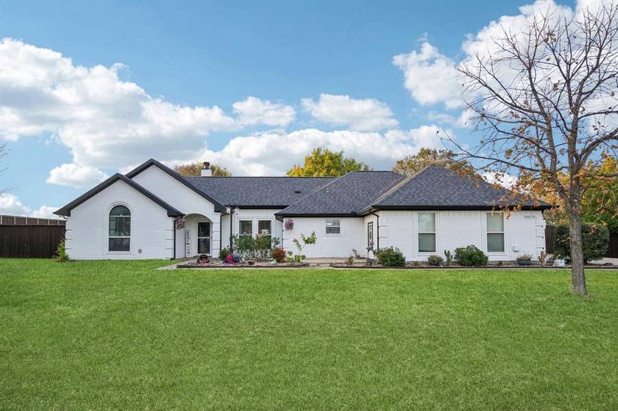 Property photo for 10072 Manor Way, Forney, TX