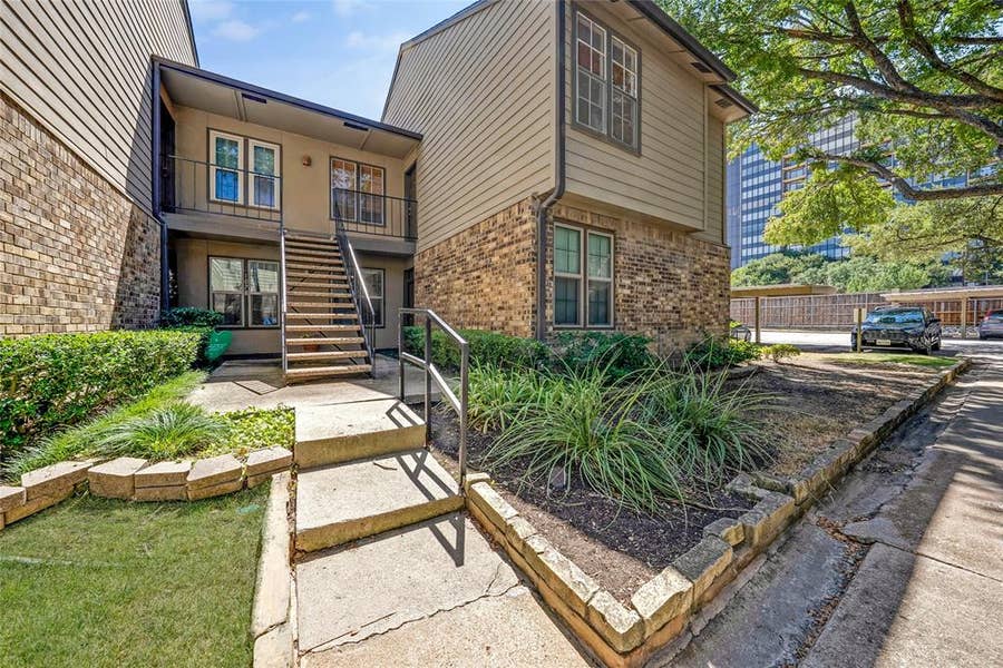 Property photo for 5300 Keller Springs Road, #1077, Dallas, TX