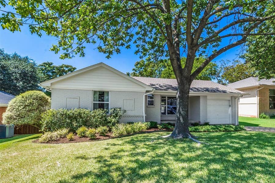 Property photo for 11609 Colmar Street, Dallas, TX