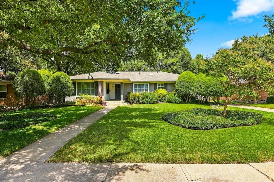 Property photo for 3509 Waldorf Drive, Dallas, TX