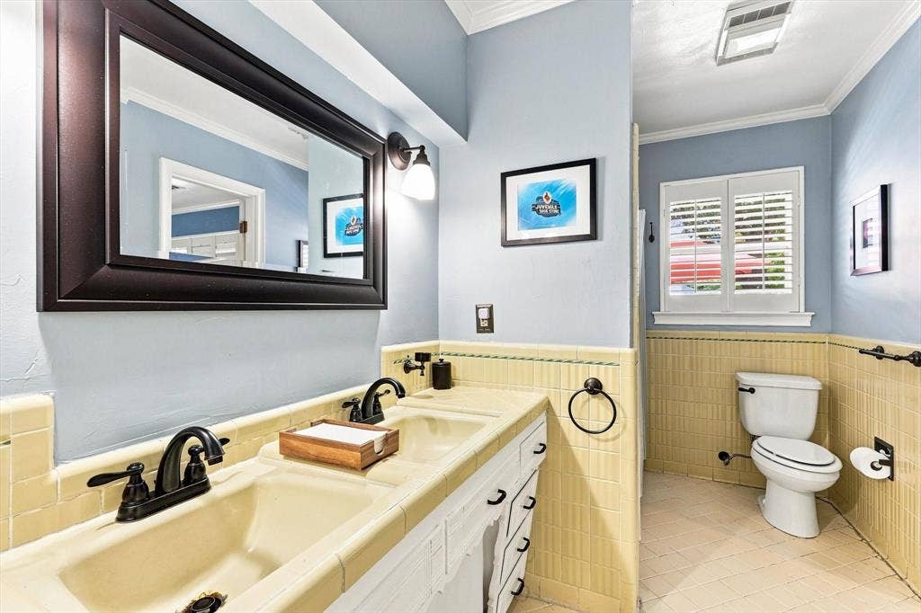 3509 Waldorf Drive, Dallas, TX 75229 3509 Waldorf Drive, Dallas, TX 75229