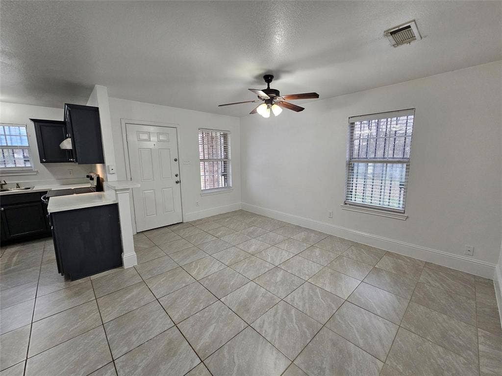 1615 Herald Street, #1613, Dallas, TX 75215 1615 Herald Street, #1613, Dallas, TX 75215