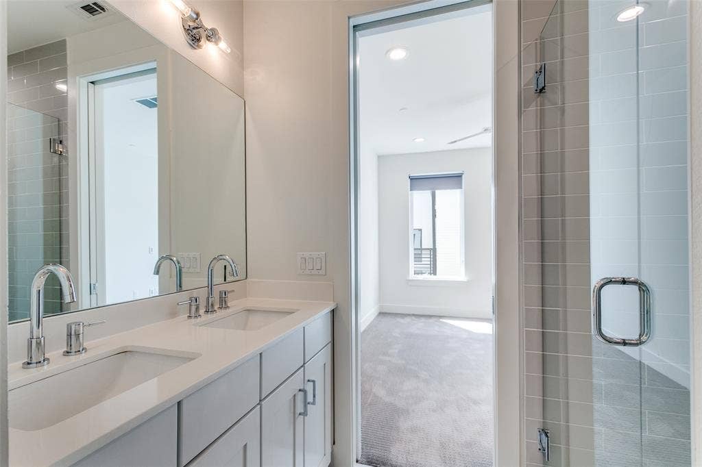 4426 Cabell Drive, #1105, Dallas, TX 75204