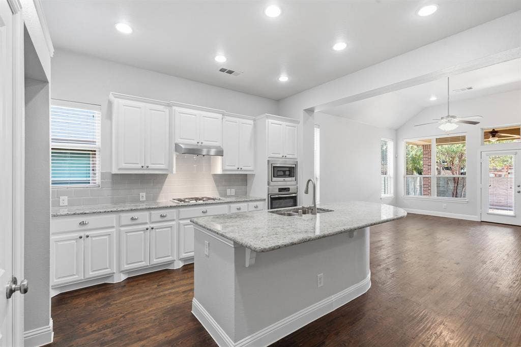 1529 8th Street, Argyle, TX 76226 1529 8th Street, Argyle, TX 76226