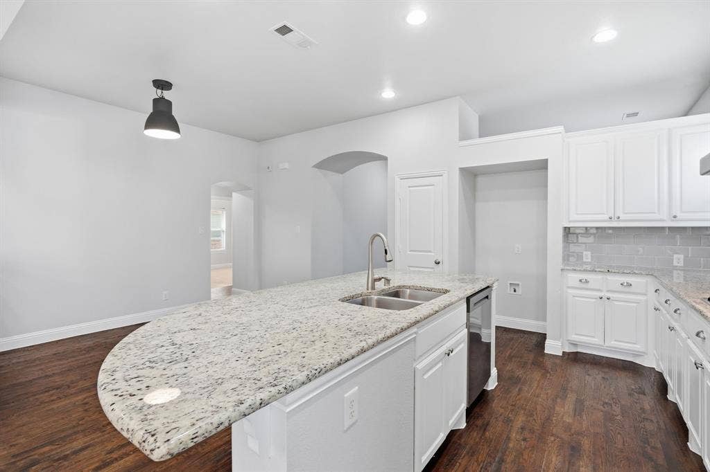 1529 8th Street, Argyle, TX 76226 1529 8th Street, Argyle, TX 76226