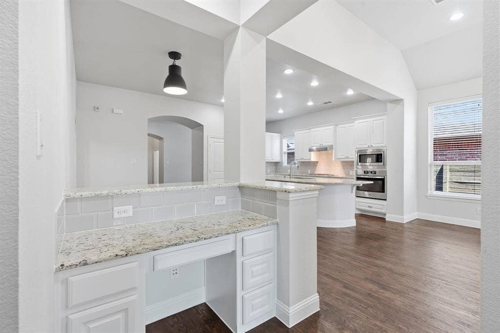 1529 8th Street, Argyle, TX 76226 1529 8th Street, Argyle, TX 76226