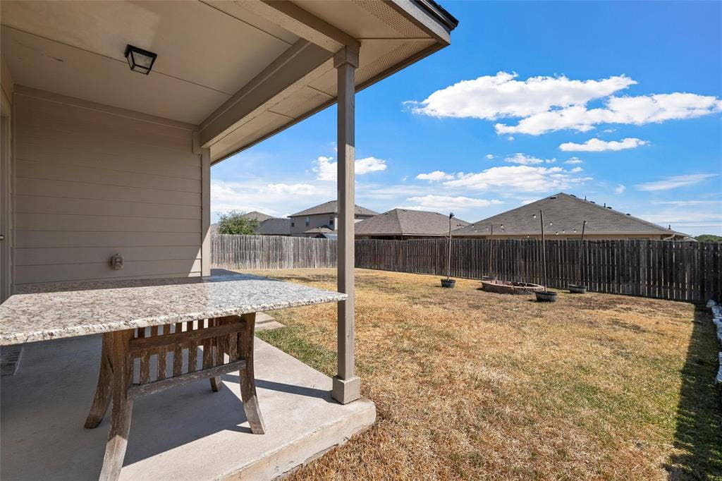 3016 Jackal Drive, Lorena, TX 76655