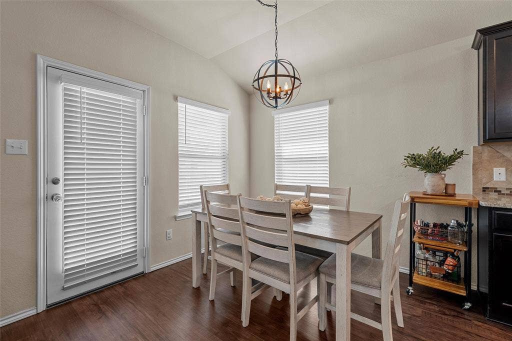 3016 Jackal Drive, Lorena, TX 76655