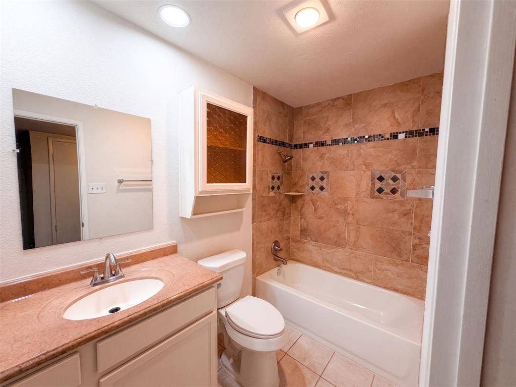 2602 Emberwood Drive, Garland, TX 75043 2602 Emberwood Drive, Garland, TX 75043