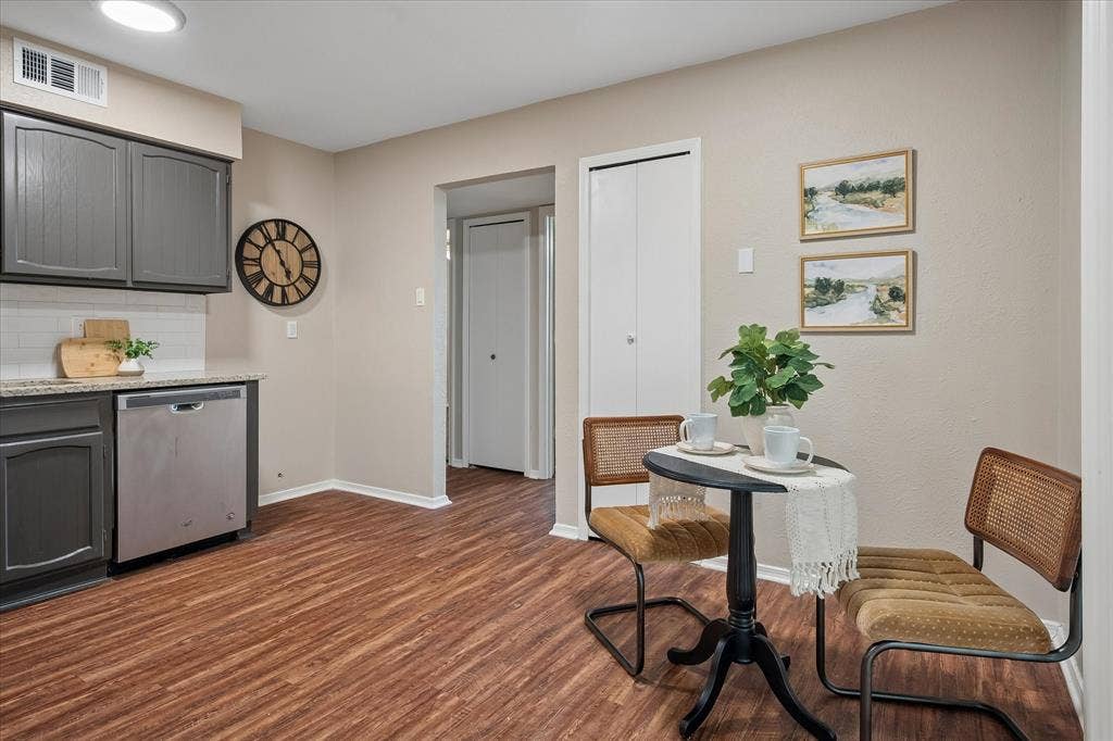 1213 Frio Lane, Garland, TX 75040 1213 Frio Lane, Garland, TX 75040