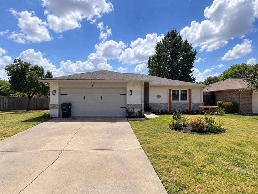 Property photo for 1609 Bette Drive, Mesquite, TX