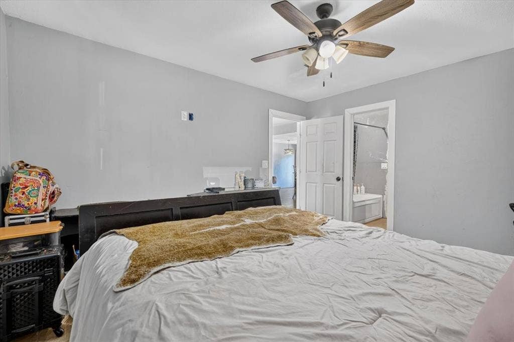 4506 Garden View Drive, Granbury, TX 76049 4506 Garden View Drive, Granbury, TX 76049