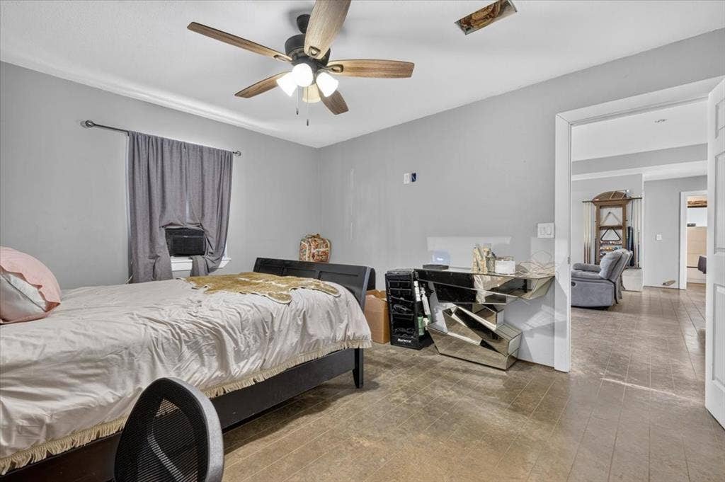 4506 Garden View Drive, Granbury, TX 76049 4506 Garden View Drive, Granbury, TX 76049