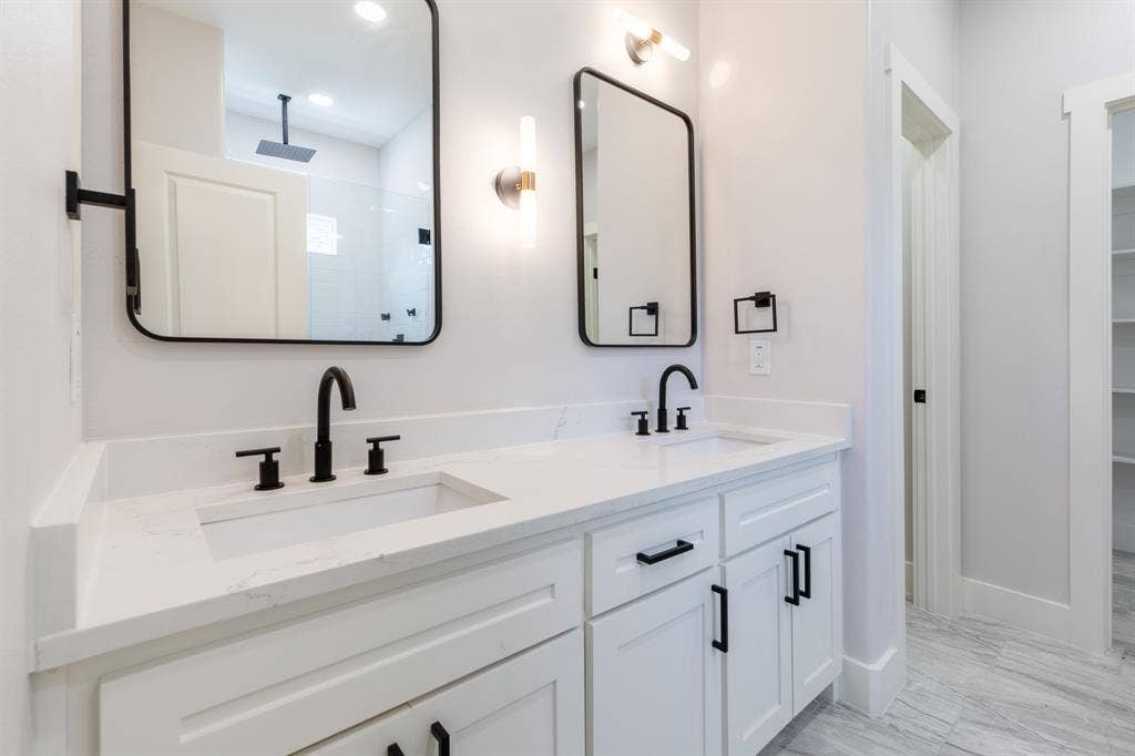 1916 Kimberly Drive, Arlington, TX 76010 1916 Kimberly Drive, Arlington, TX 76010