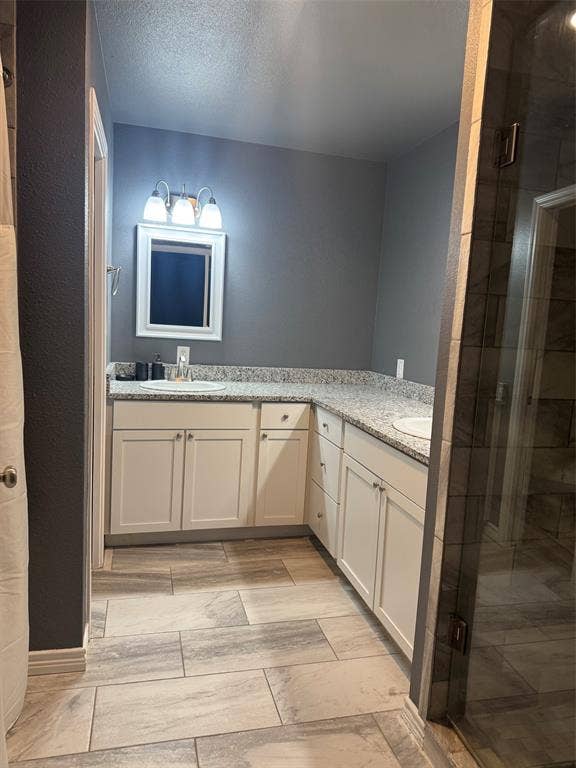 2923 River Ridge Court, Granbury, TX 76048 2923 River Ridge Court, Granbury, TX 76048