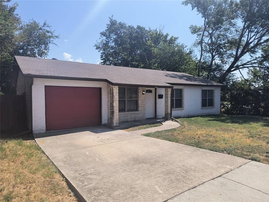 Property photo for 707 Sam Buffington, Rockwall, TX