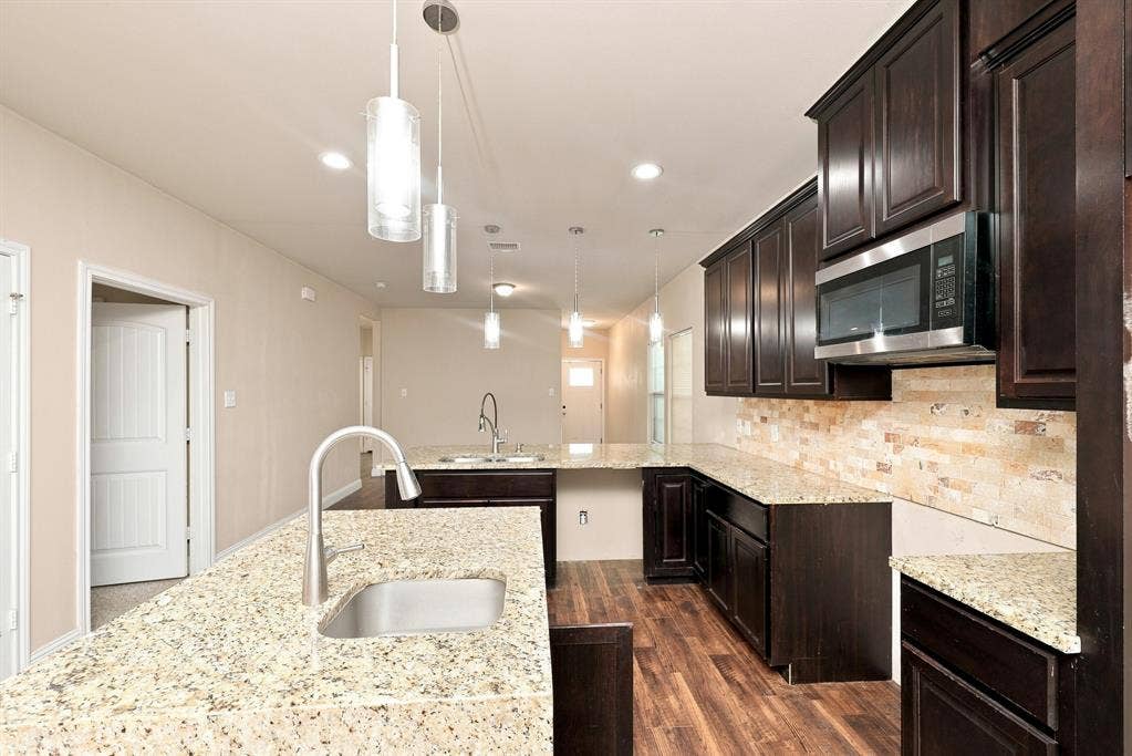 3502 Edgewood Street, Dallas, TX 75215 3502 Edgewood Street, Dallas, TX 75215