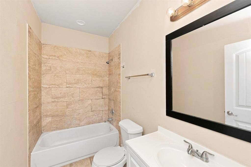 3502 Edgewood Street, Dallas, TX 75215 3502 Edgewood Street, Dallas, TX 75215