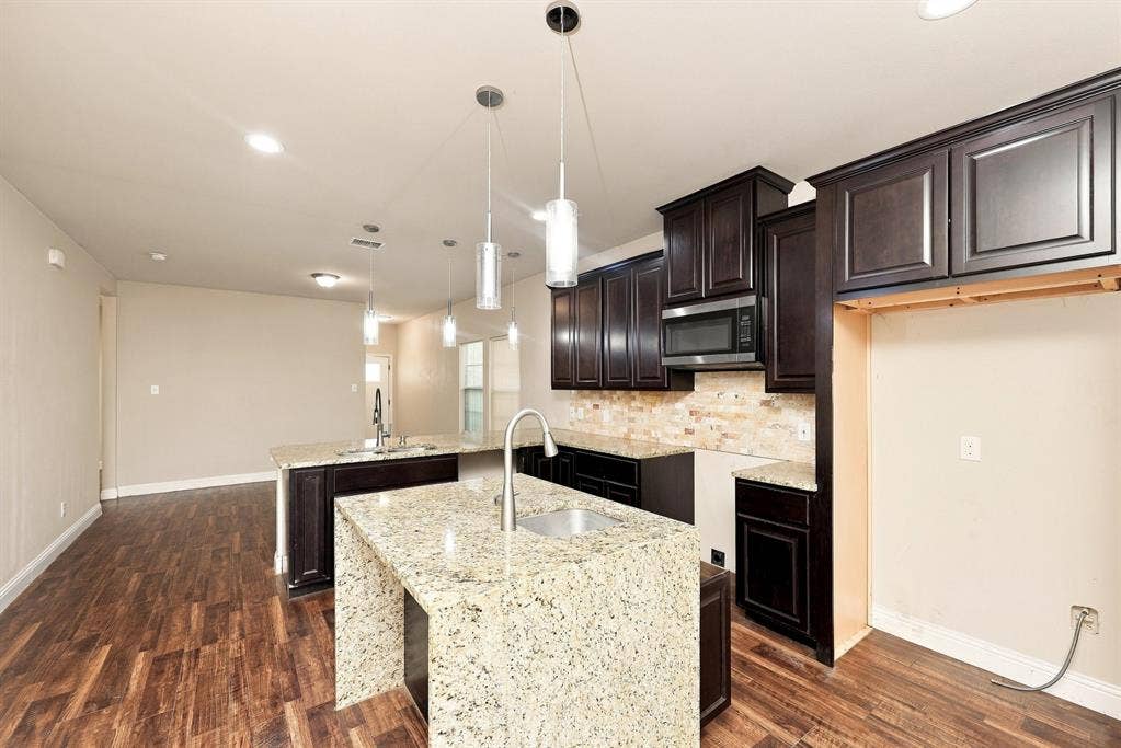 3502 Edgewood Street, Dallas, TX 75215 3502 Edgewood Street, Dallas, TX 75215