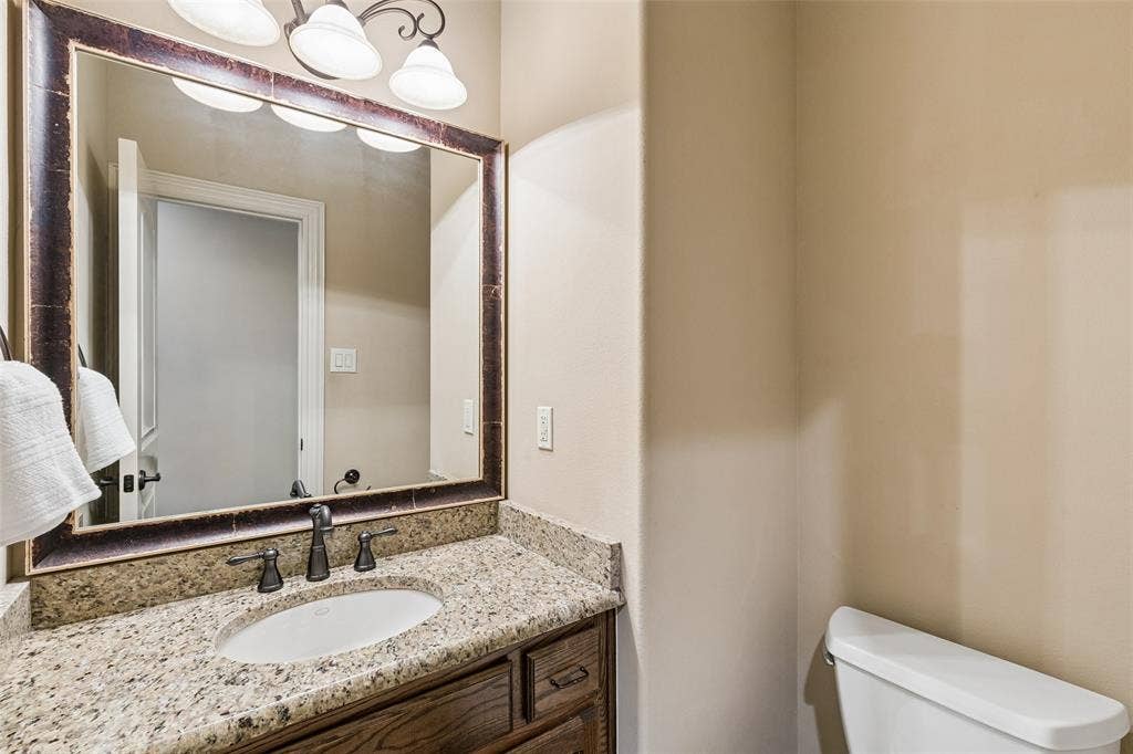 8523 Lakemont Drive, Dallas, TX 75209