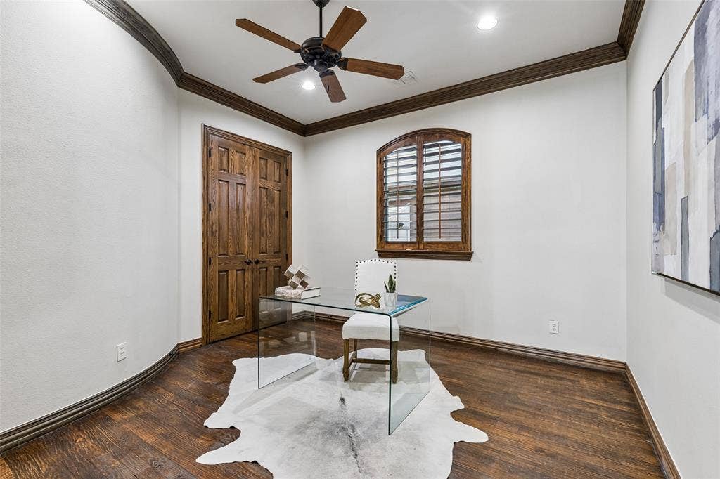 8523 Lakemont Drive, Dallas, TX 75209