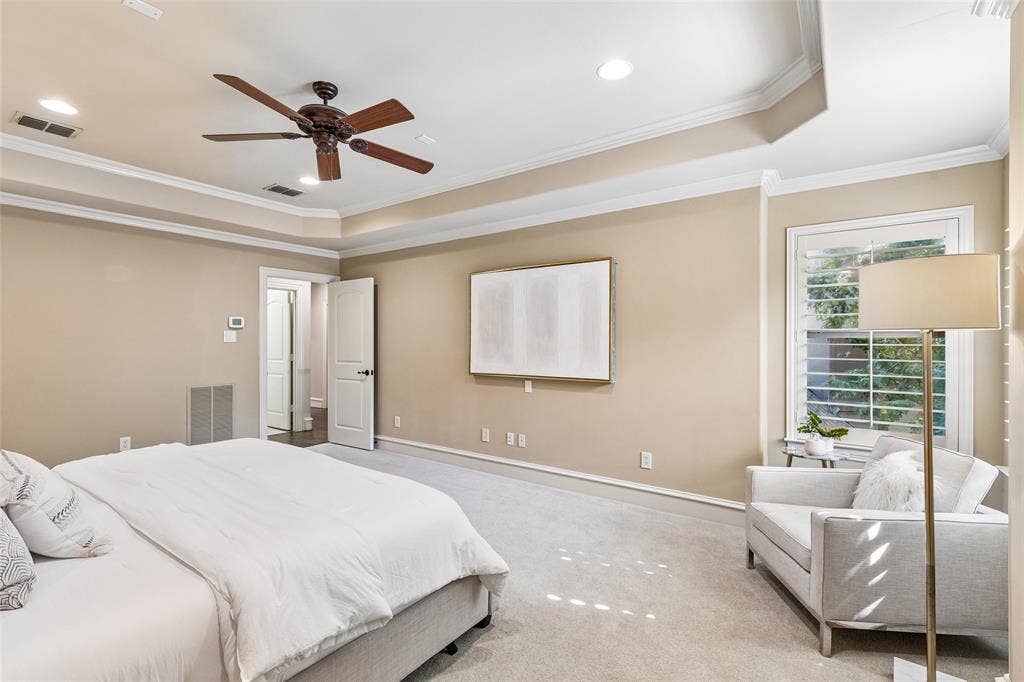 8523 Lakemont Drive, Dallas, TX 75209