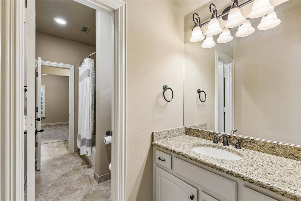 8523 Lakemont Drive, Dallas, TX 75209
