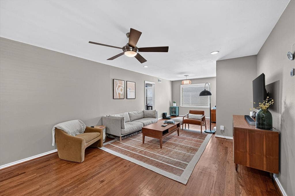 11214 Sinclair Avenue, Dallas, TX 75218 From front entry